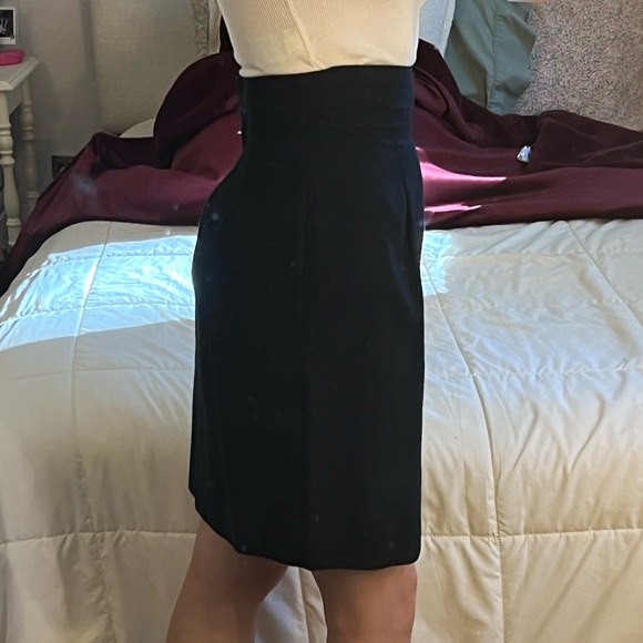 Vintage Black Pencil Skirt - Picture 3 of 10